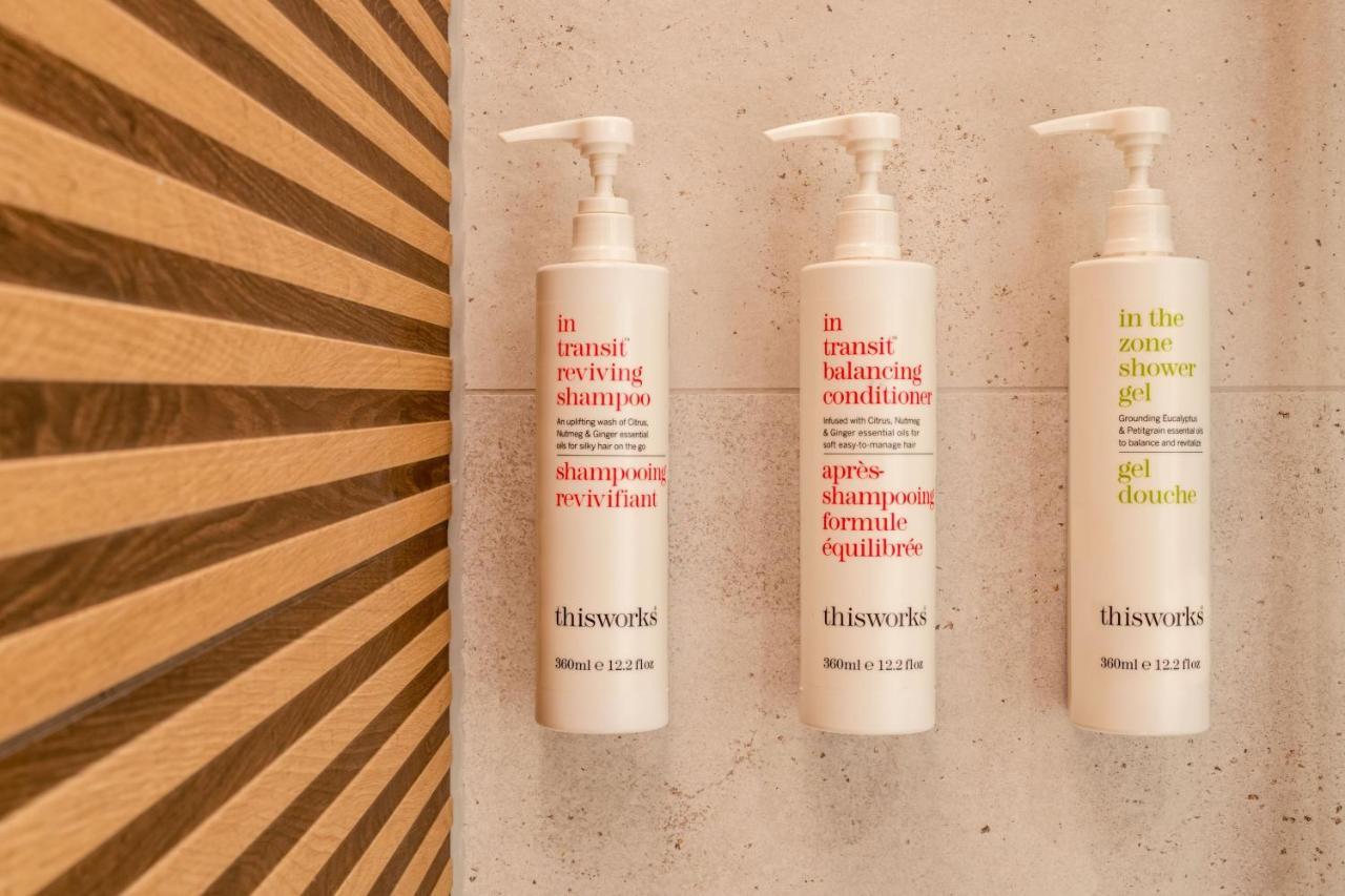 Zurich Marriott Hotel Екстер'єр фото This Works products