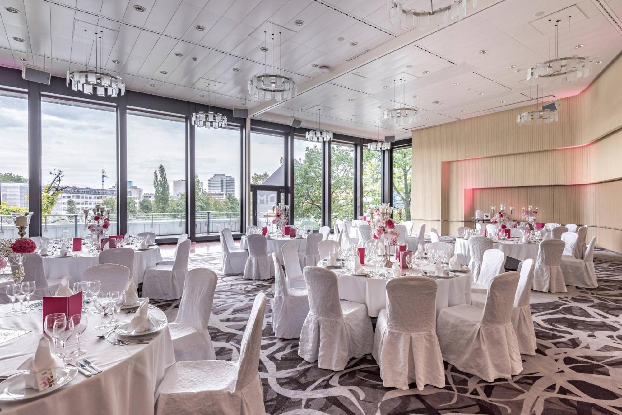 Zurich Marriott Hotel Екстер'єр фото The River Suite