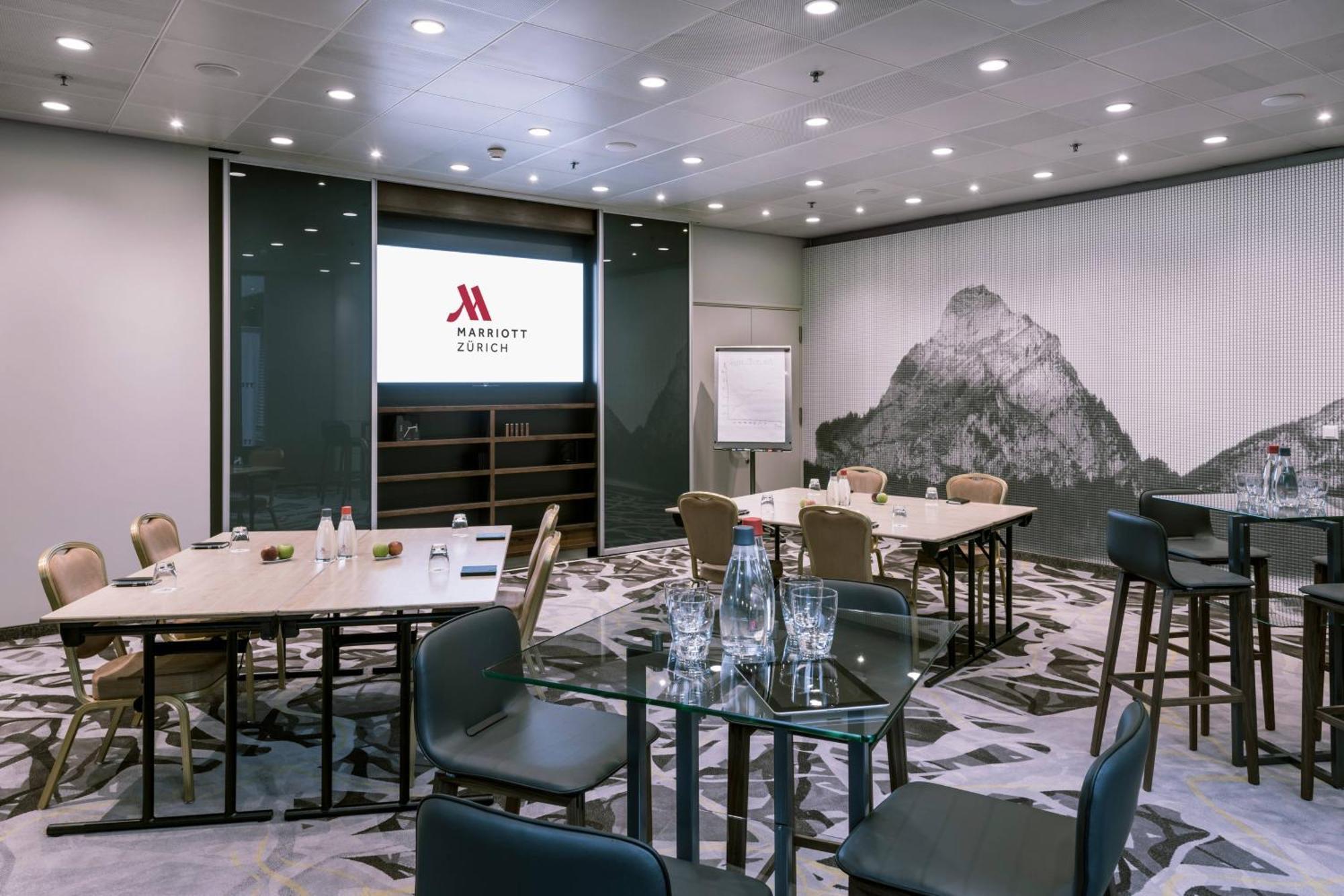 Zurich Marriott Hotel Екстер'єр фото Meeting room